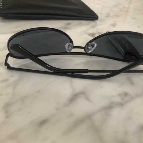 Quay Australia sunglasses **new with tags** - Picture 6 of 6